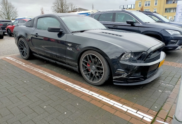 Ford Mustang GT 2013