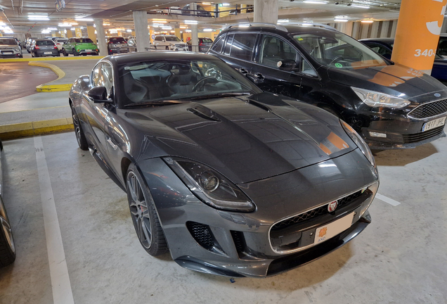 Jaguar F-TYPE R Coupé