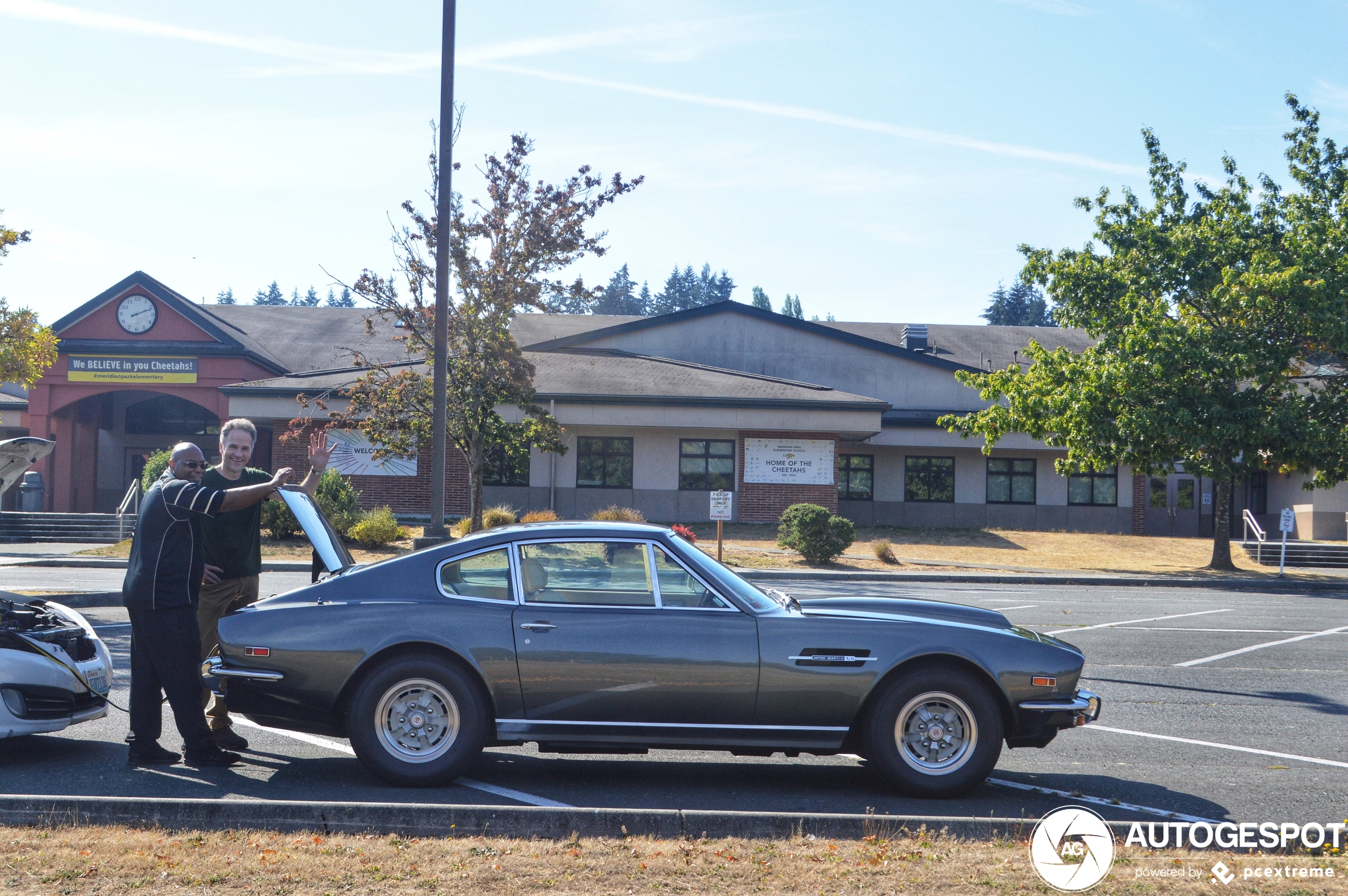 Aston Martin V8 Series 3