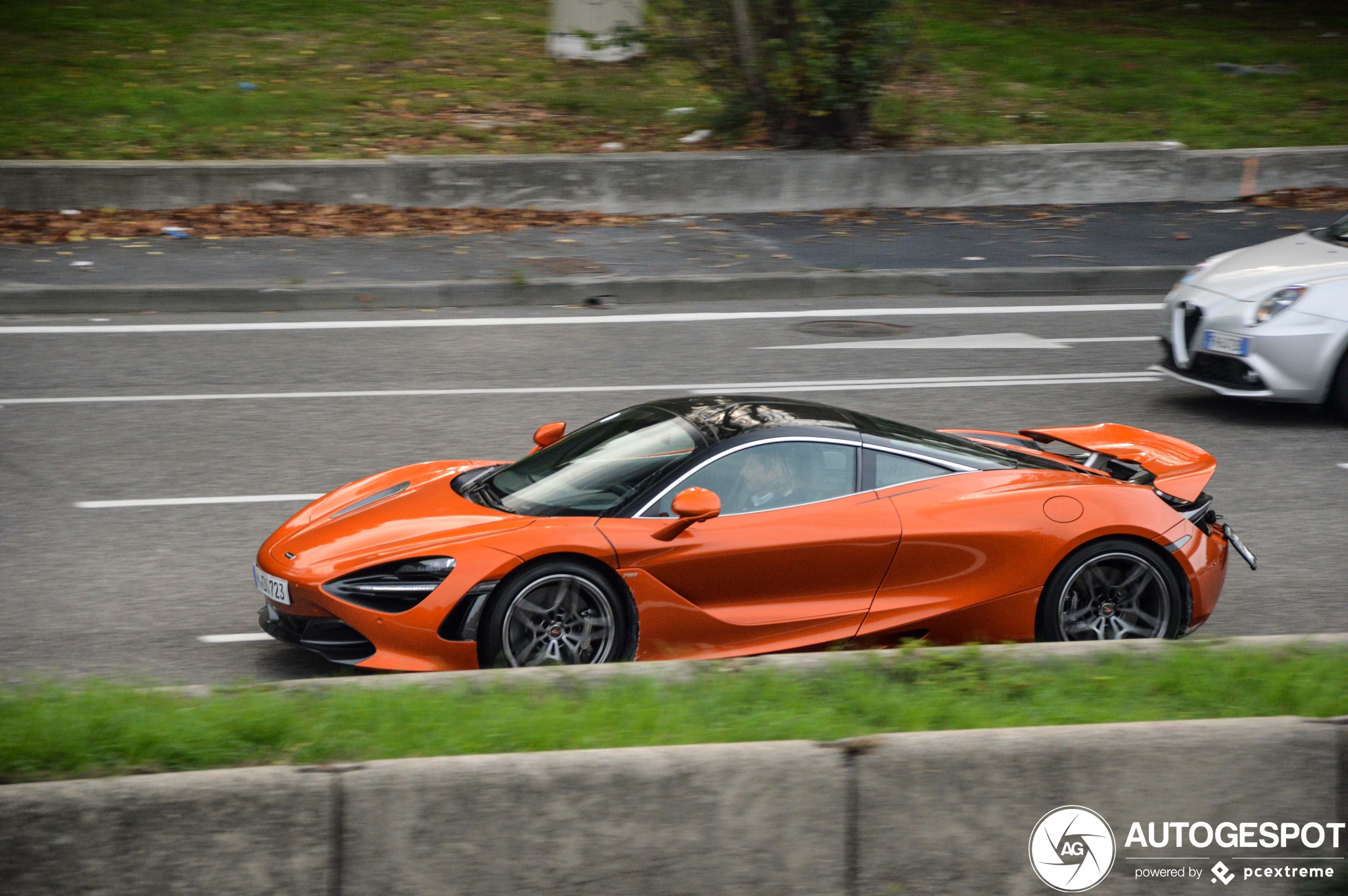 McLaren 720S