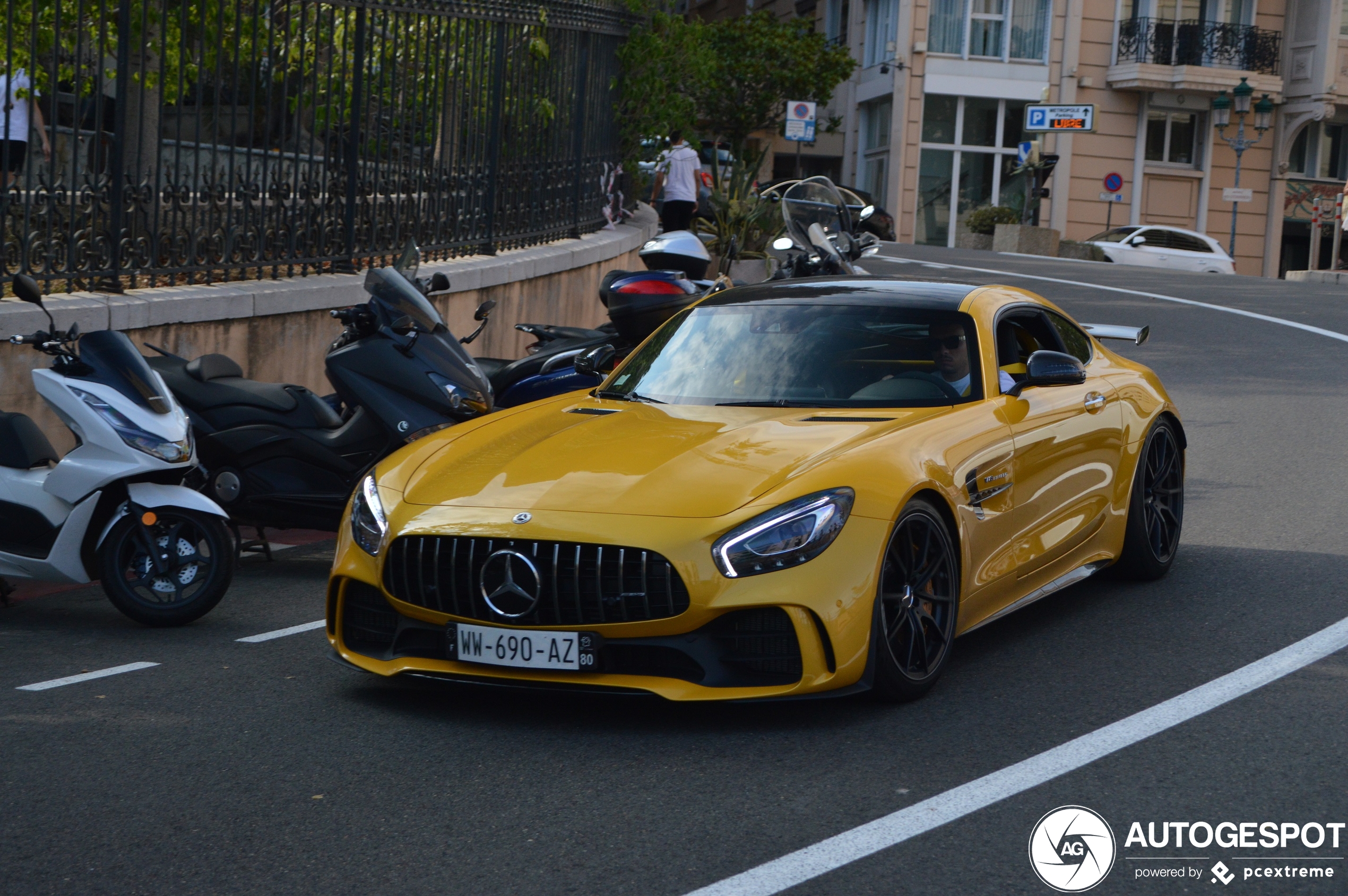 Mercedes-AMG GT R C190