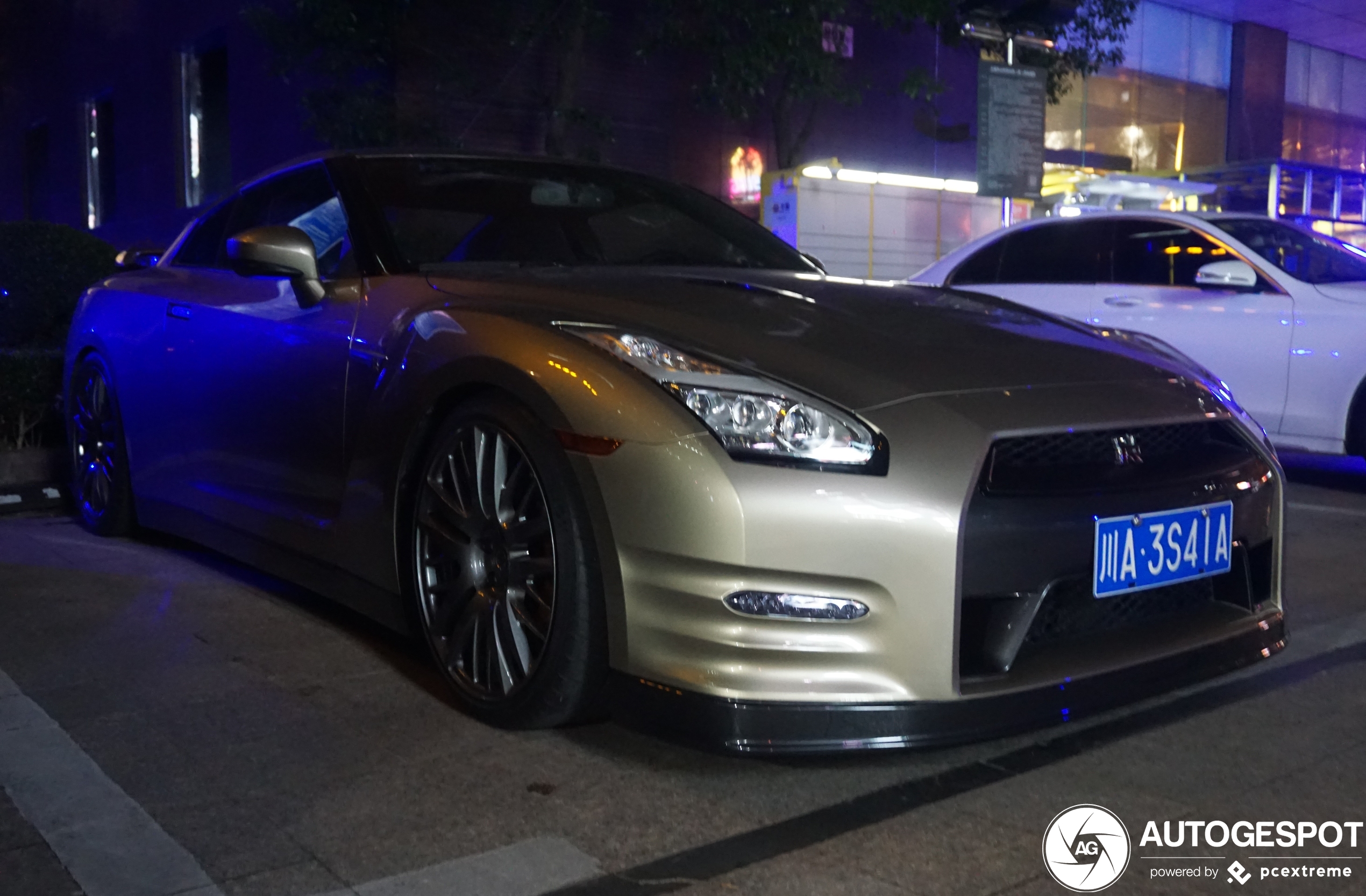 Nissan GT-R 2015