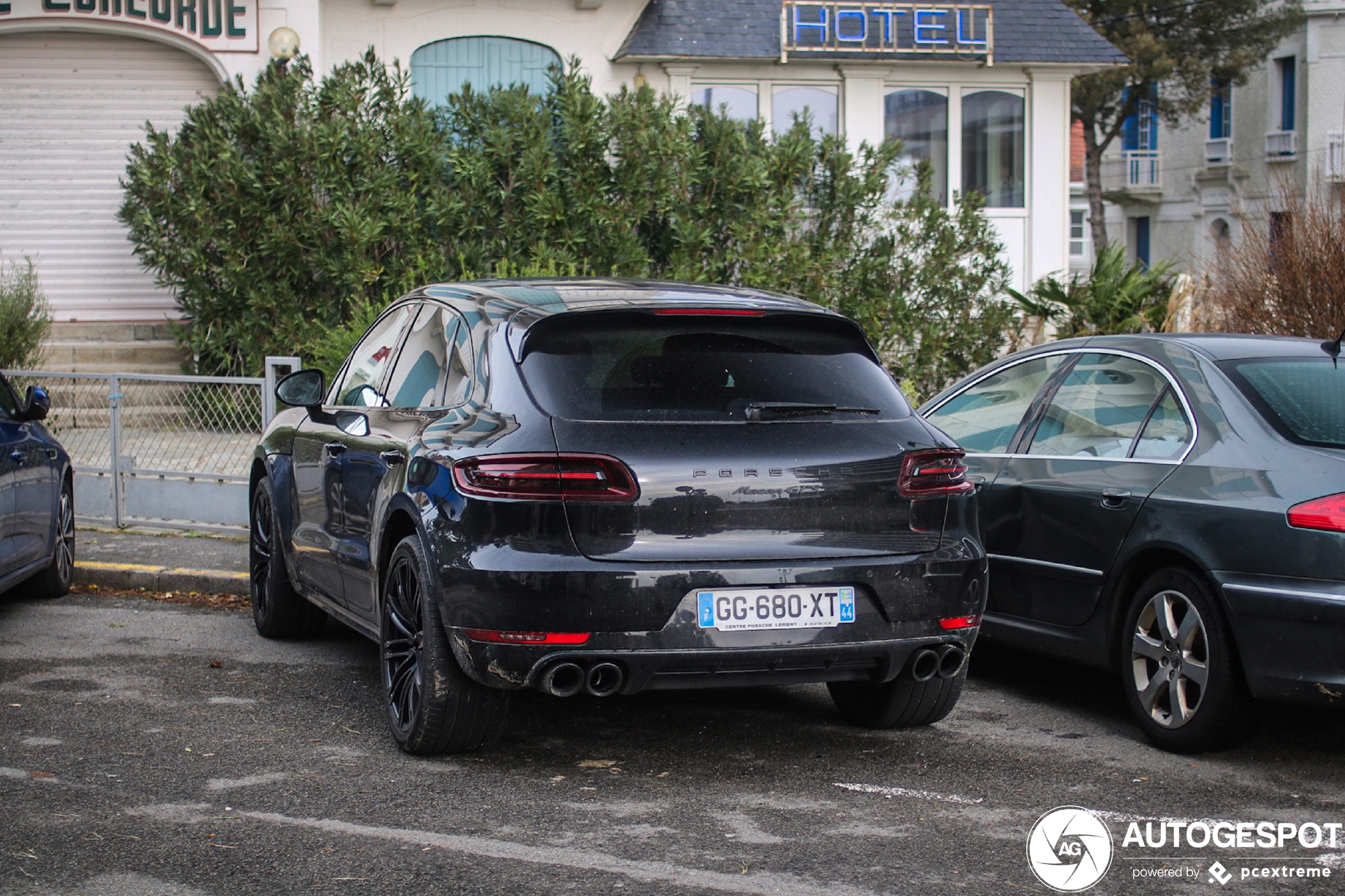 Porsche 95B Macan GTS