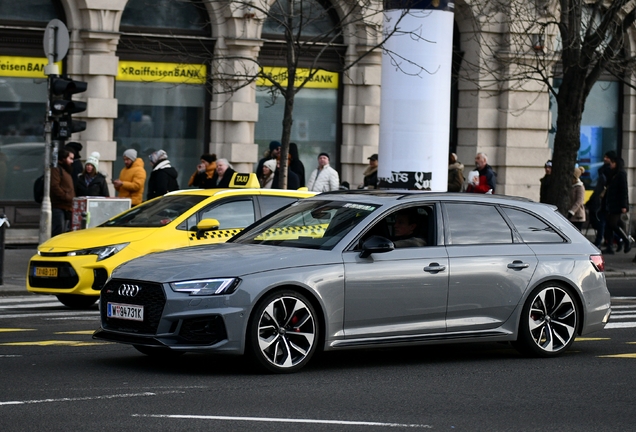 Audi RS4 Avant B9