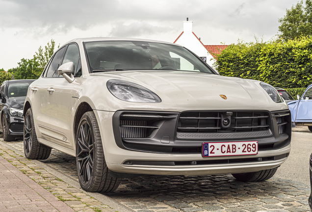 Porsche 95B Macan GTS MkIII