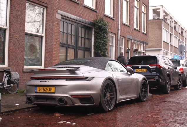 Porsche 992 Turbo S Cabriolet