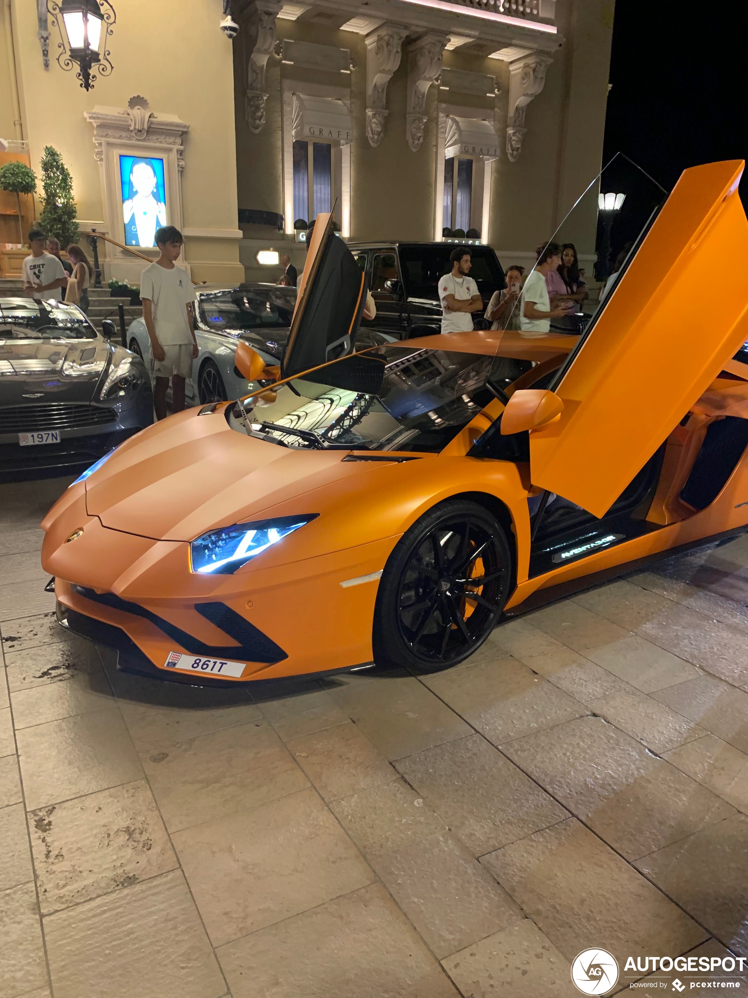 Lamborghini Aventador S LP740-4