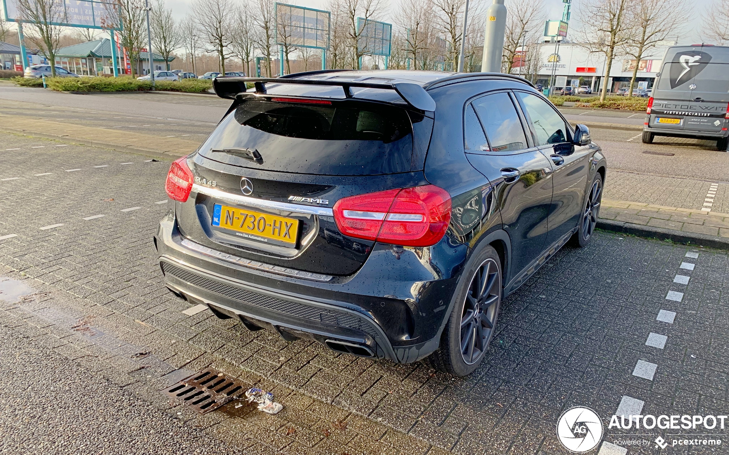 Mercedes-Benz GLA 45 AMG X156