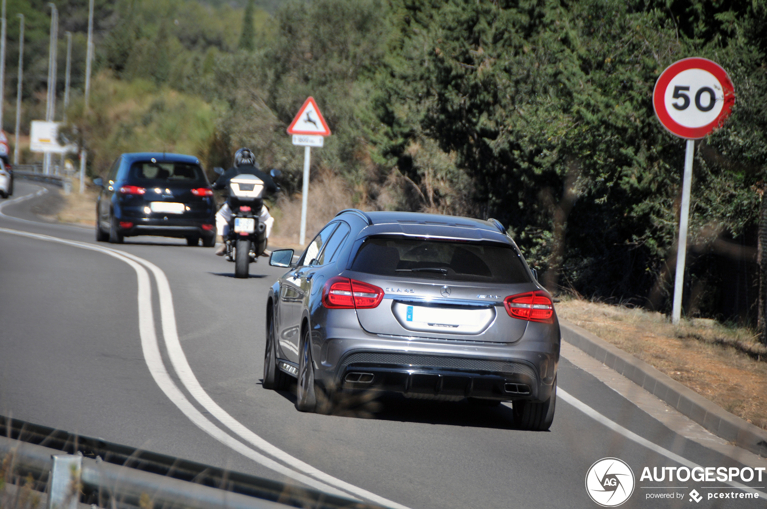 Mercedes-Benz GLA 45 AMG X156