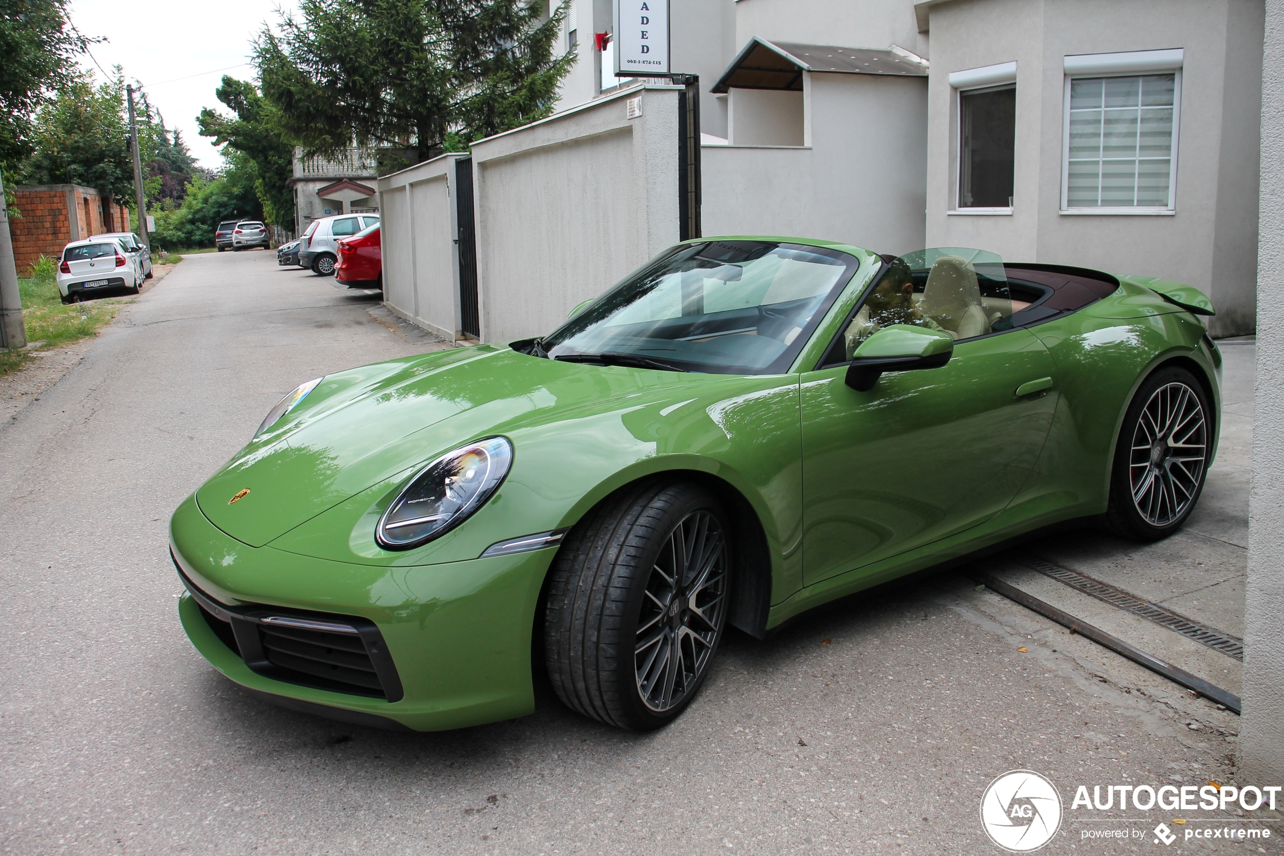 Porsche 992 Carrera 4S Cabriolet