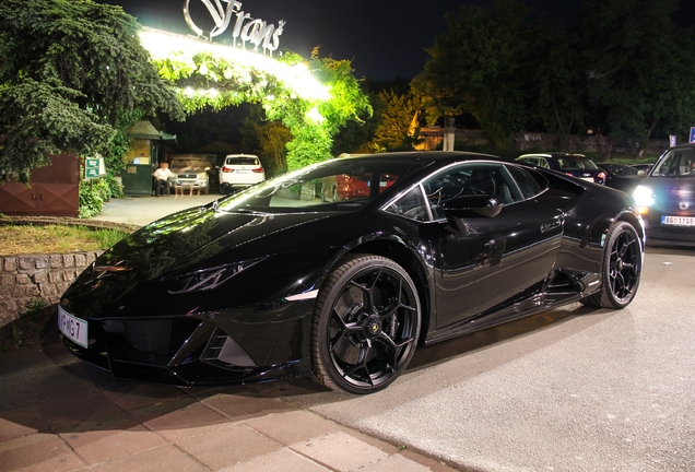 Lamborghini Huracán LP640-4 EVO