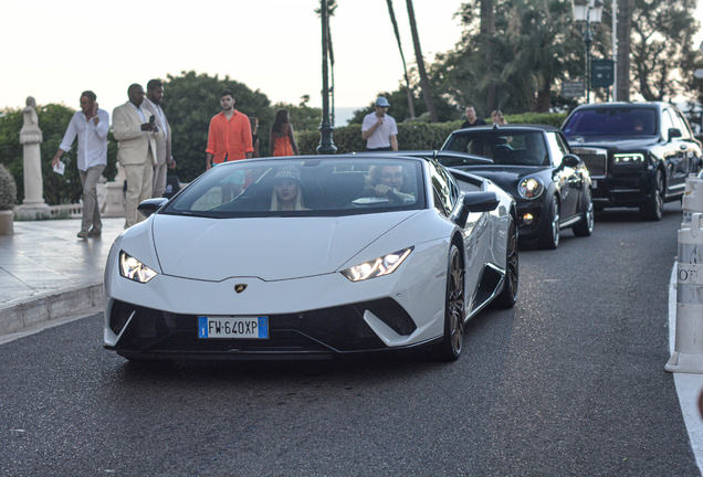 Lamborghini Huracán LP640-4 Performante Spyder