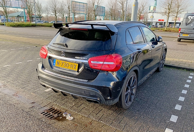 Mercedes-Benz GLA 45 AMG X156