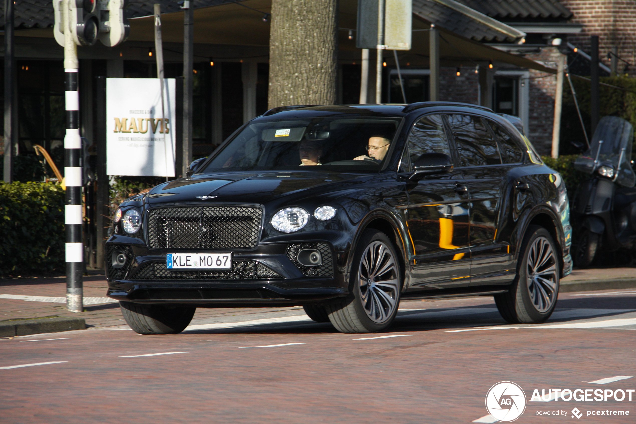 Bentley Bentayga V8 2021 First Edition