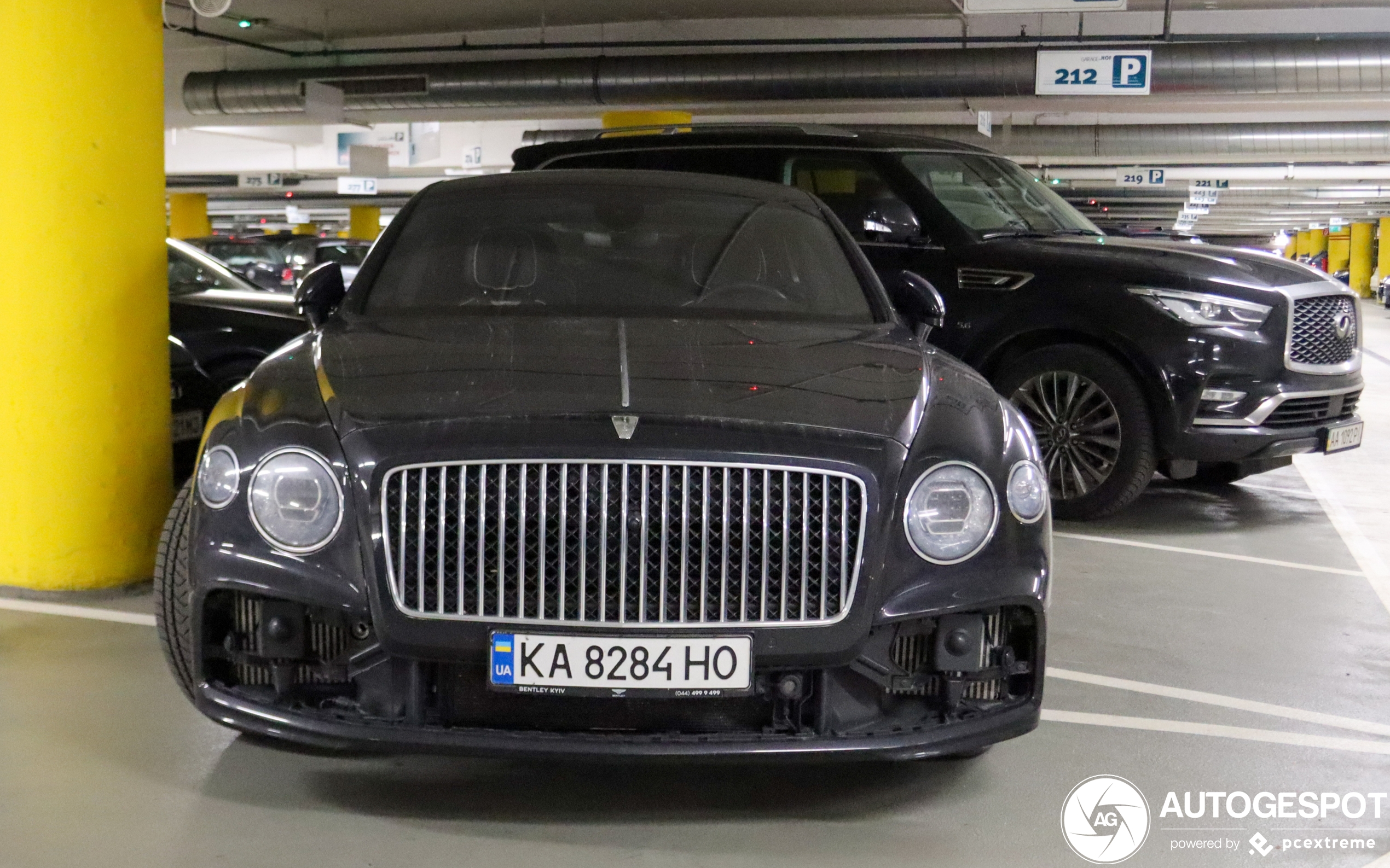 Bentley Flying Spur V8 2021