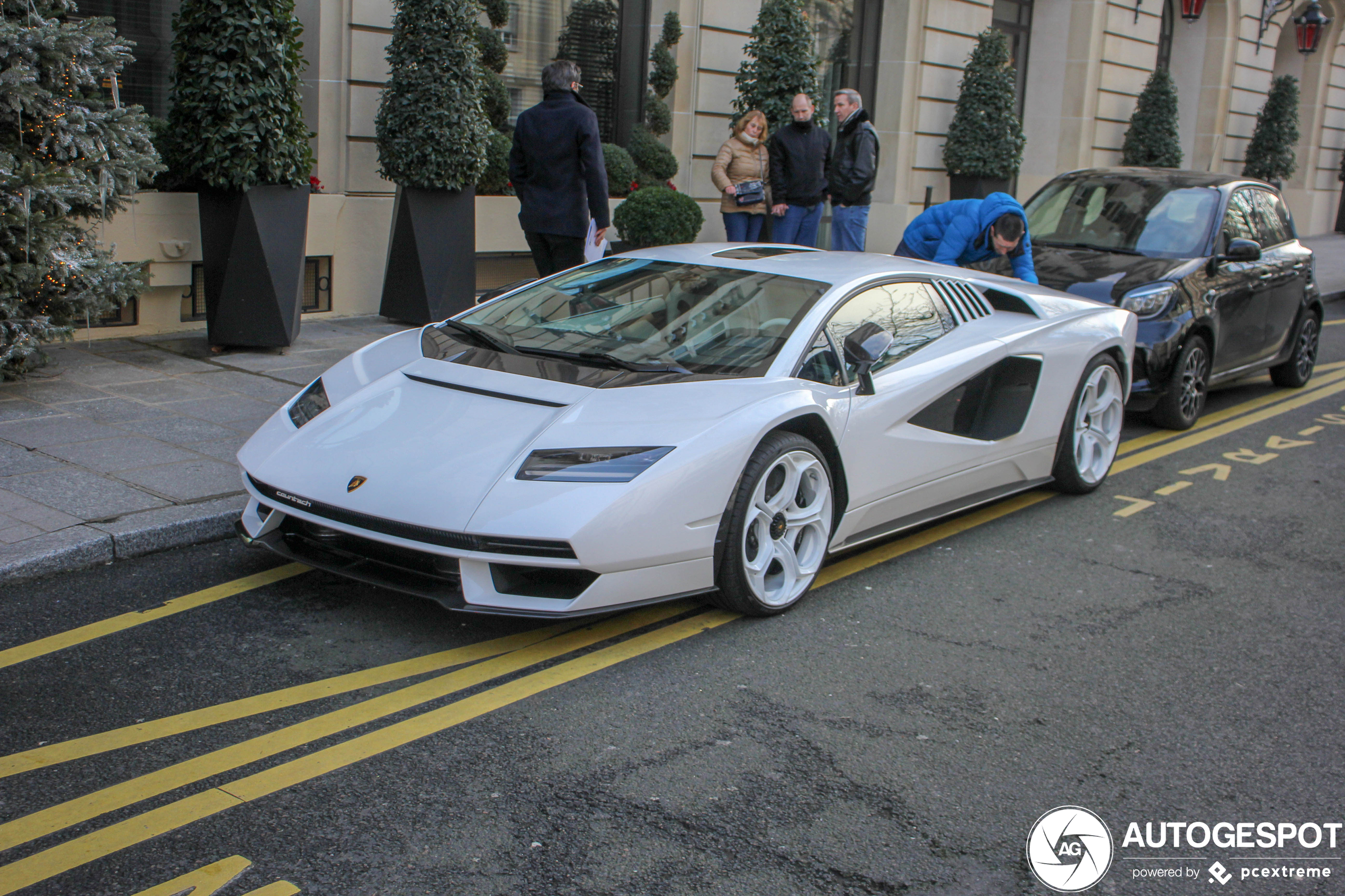 Lamborghini Countach LPI 800-4