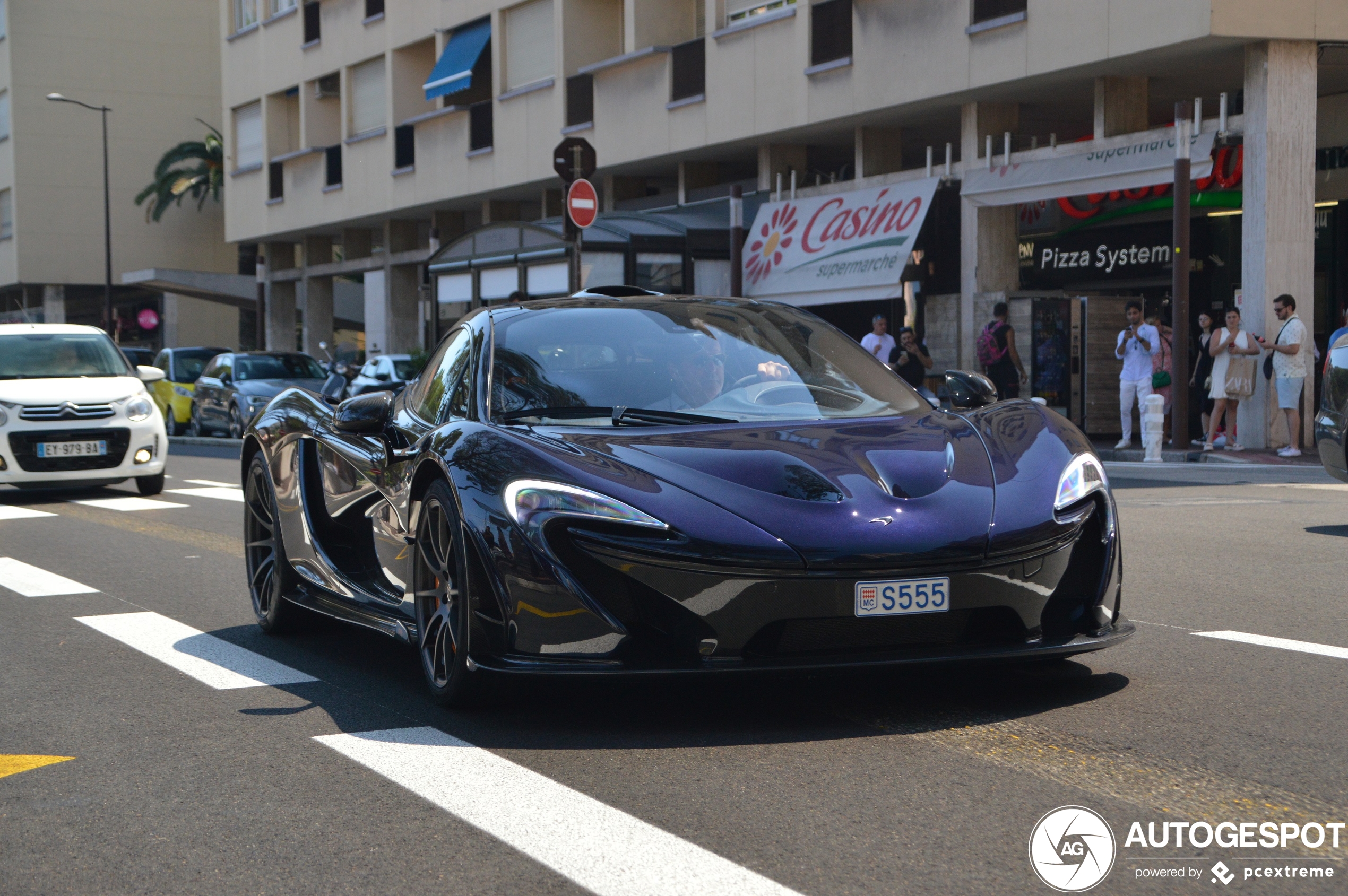 McLaren P1