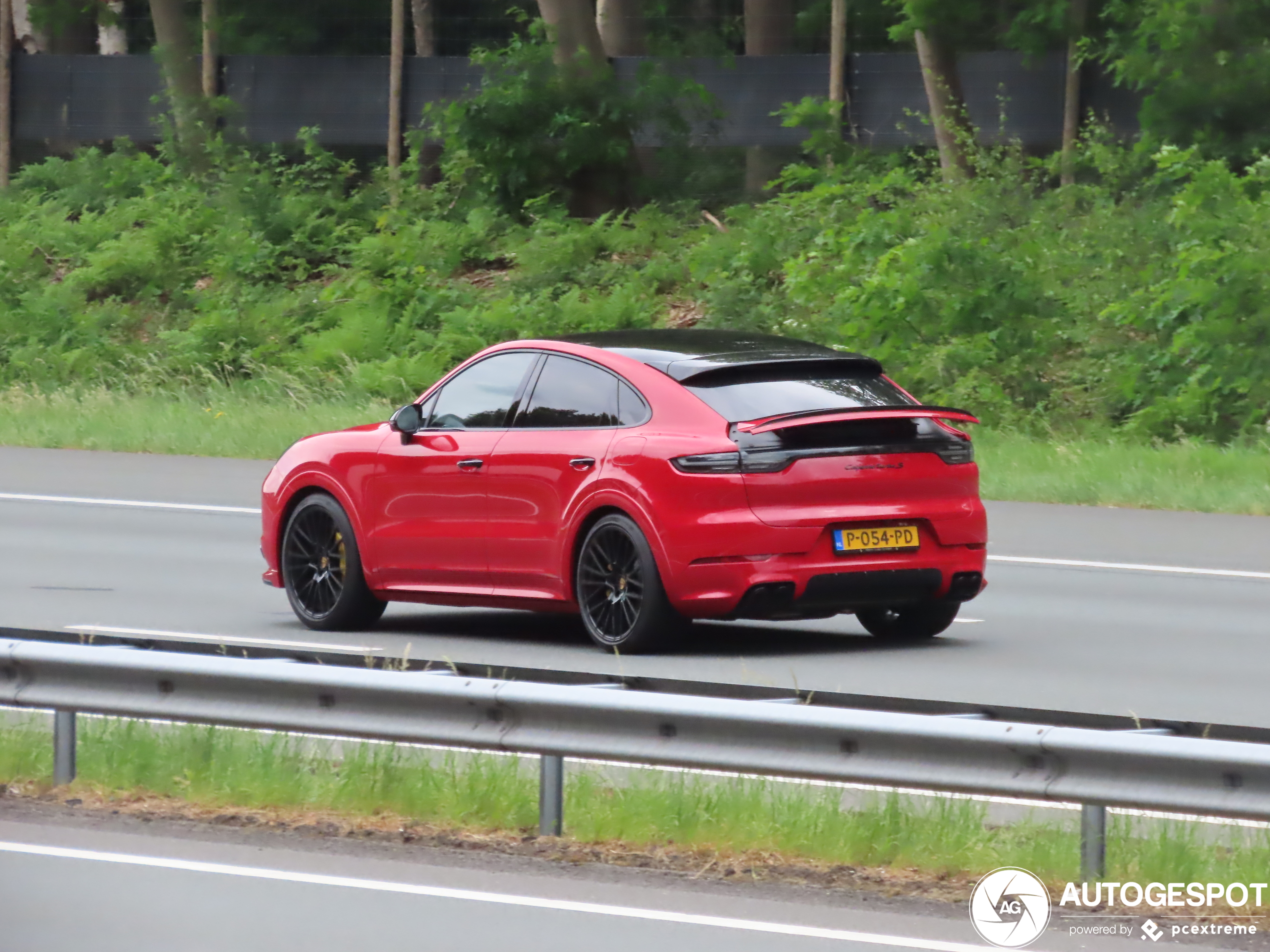 Porsche Cayenne Coupé Turbo S E-Hybrid