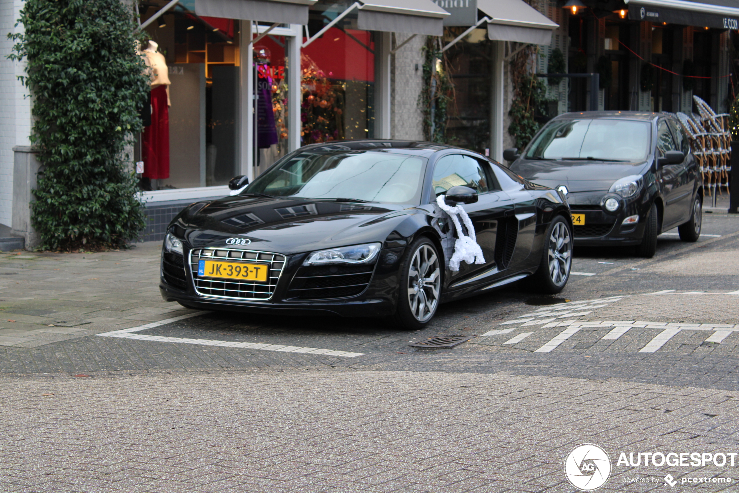 Audi R8 V10