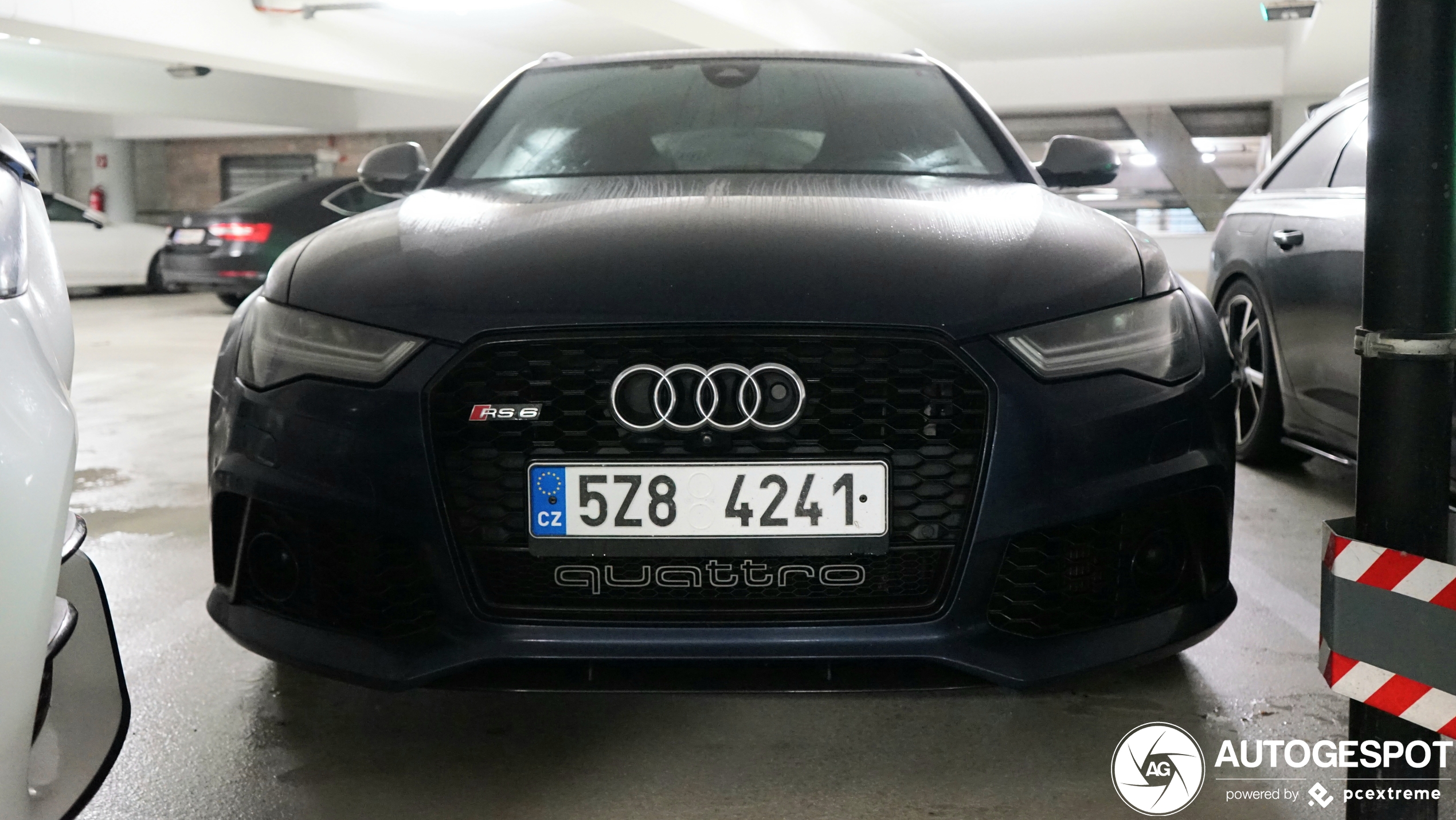 Audi RS6 Avant C7 2015