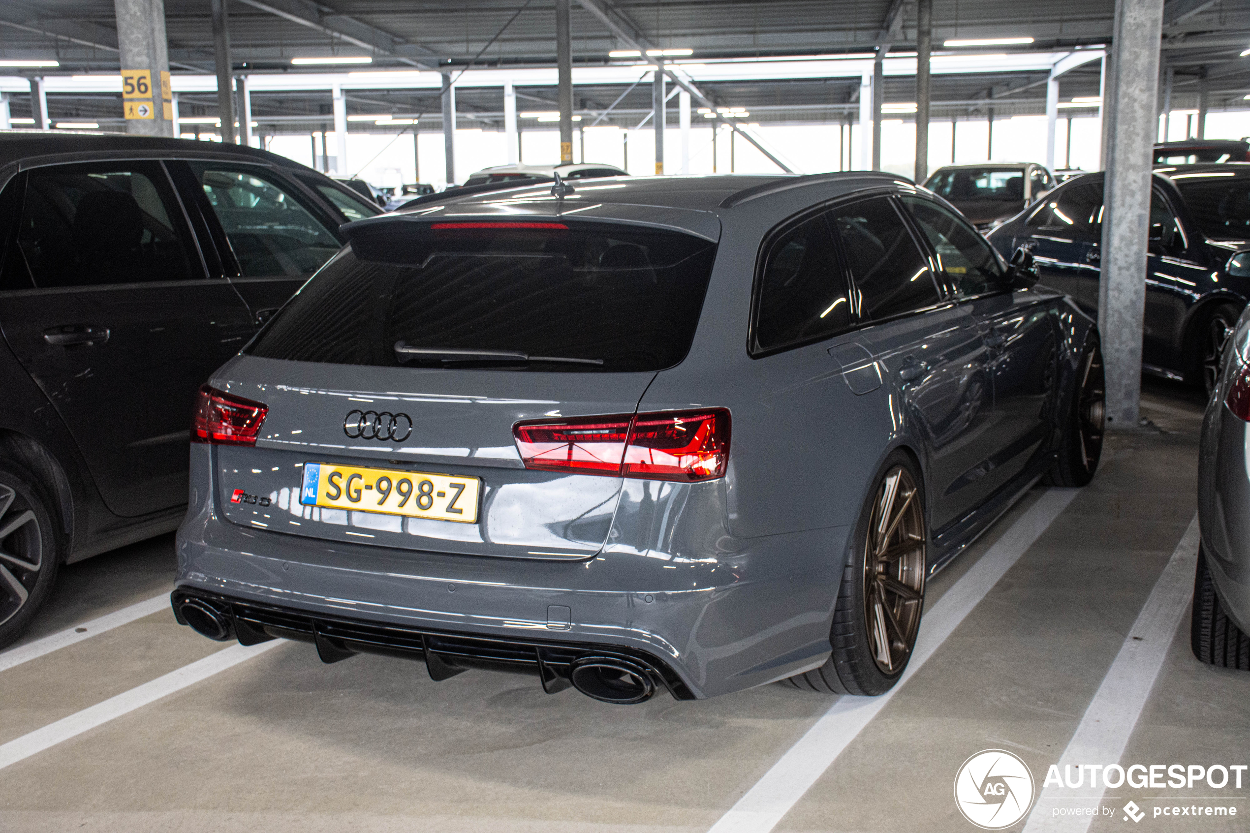 Audi RS6 Avant C7 2015