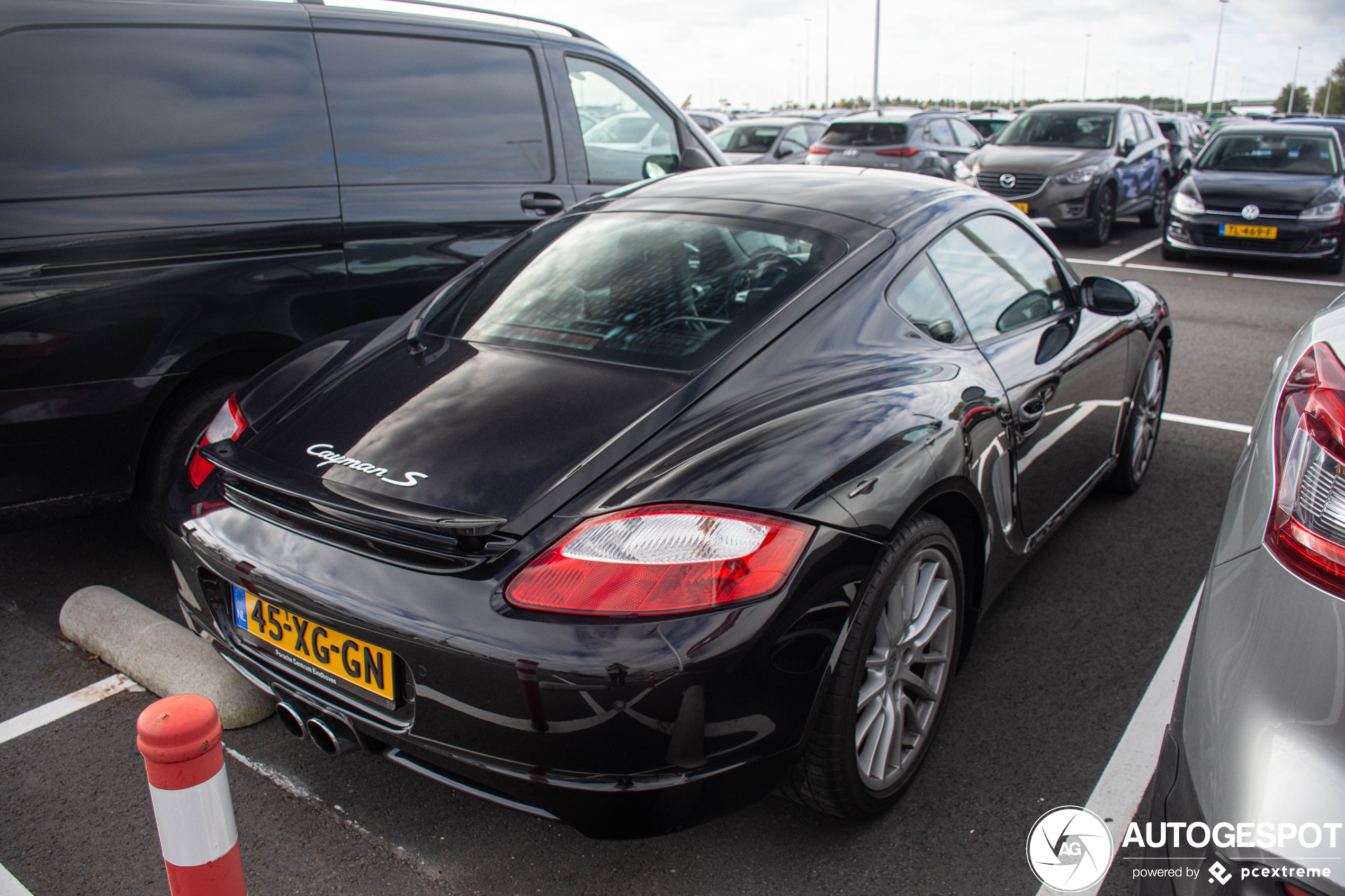 Porsche 987 Cayman S