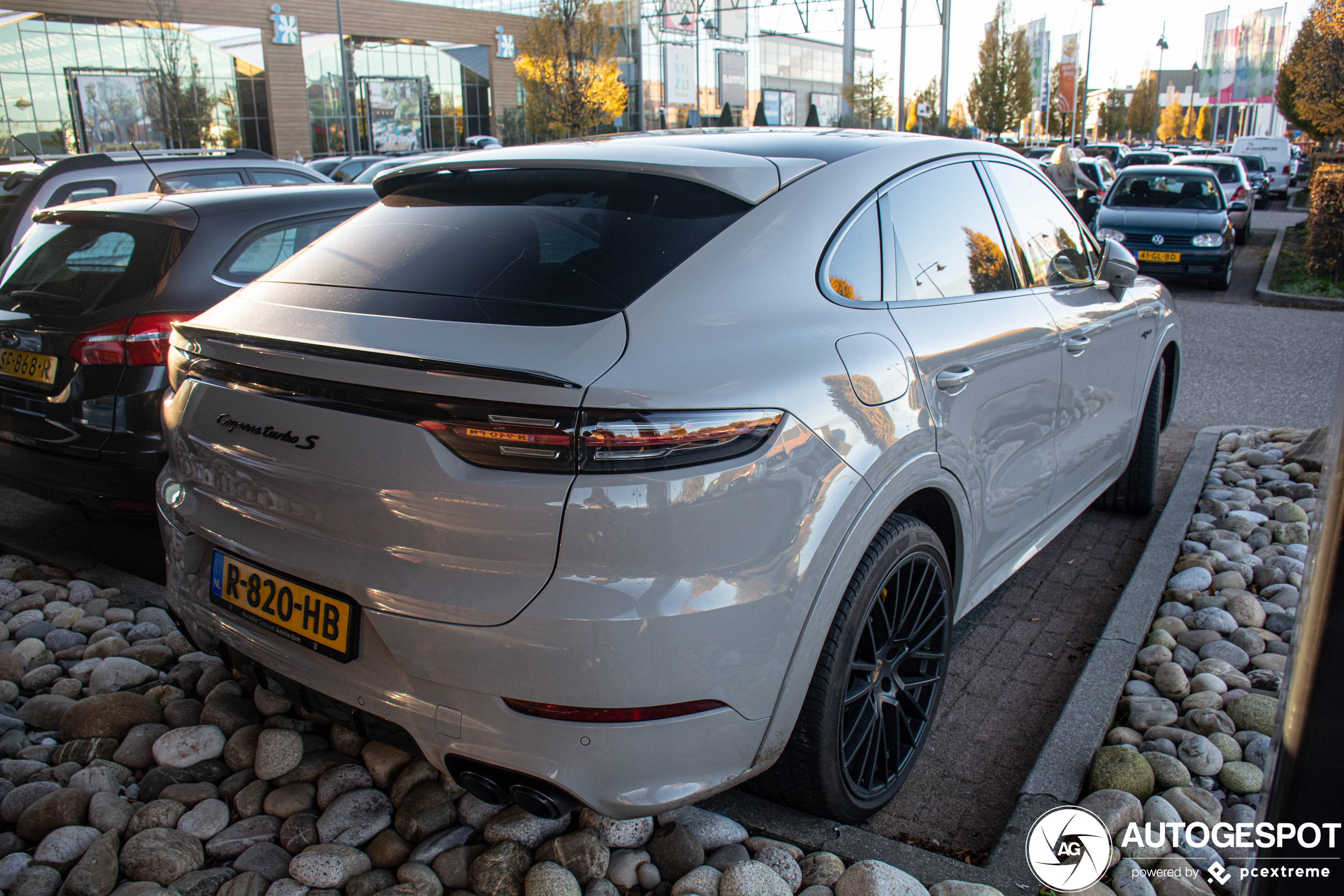 Porsche Cayenne Coupé Turbo S E-Hybrid