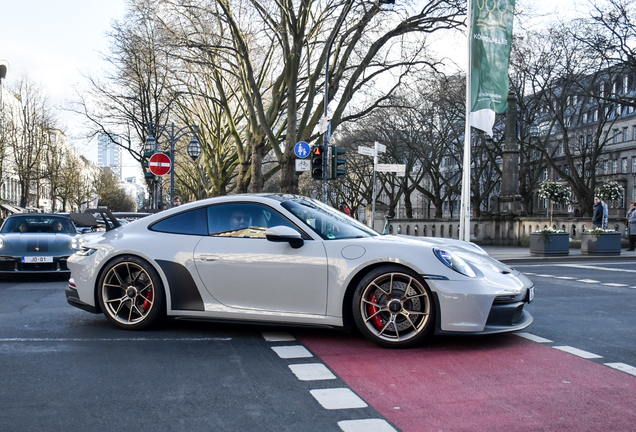 Porsche 992 GT3