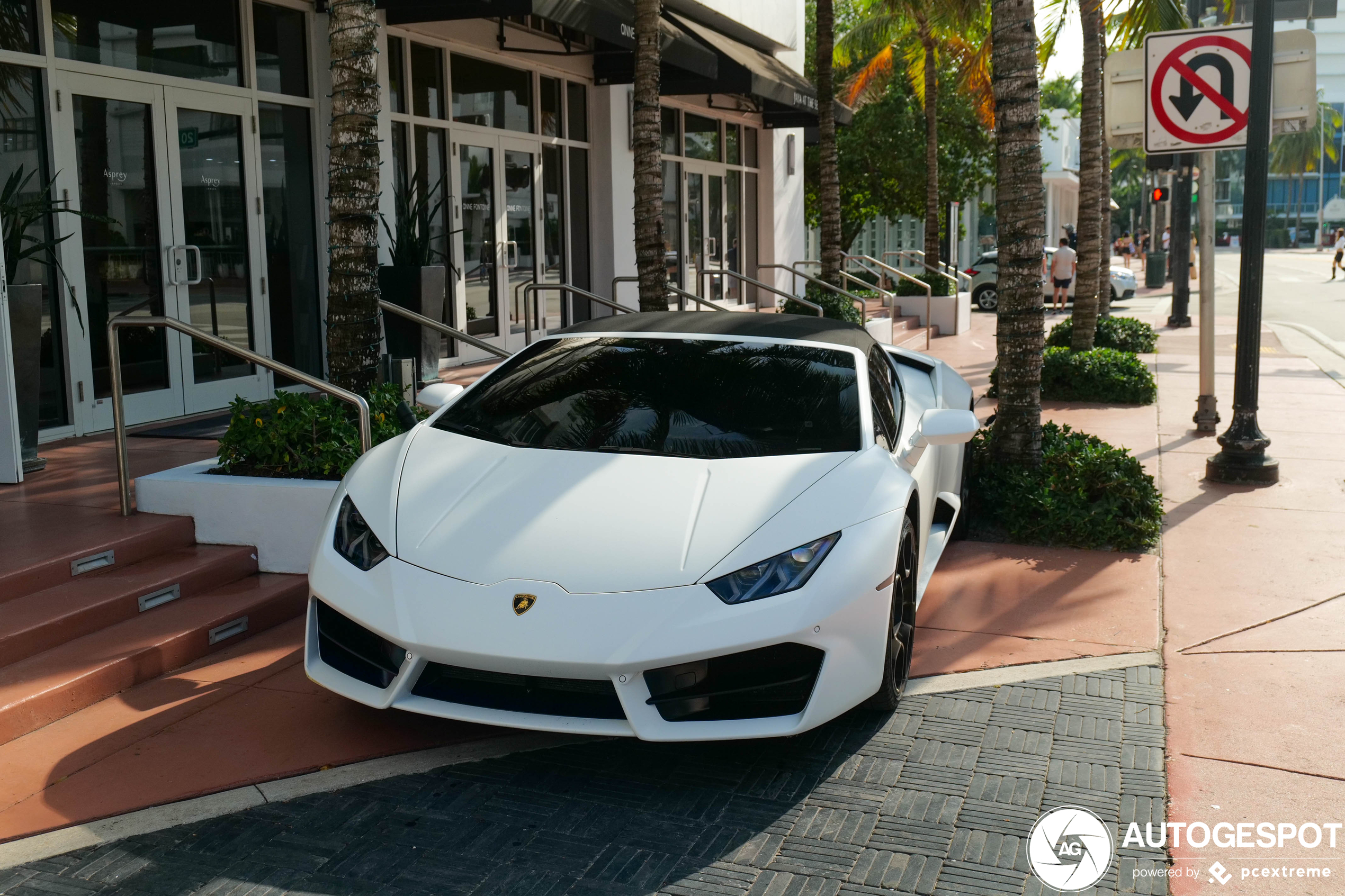 Lamborghini Huracán LP580-2 Spyder