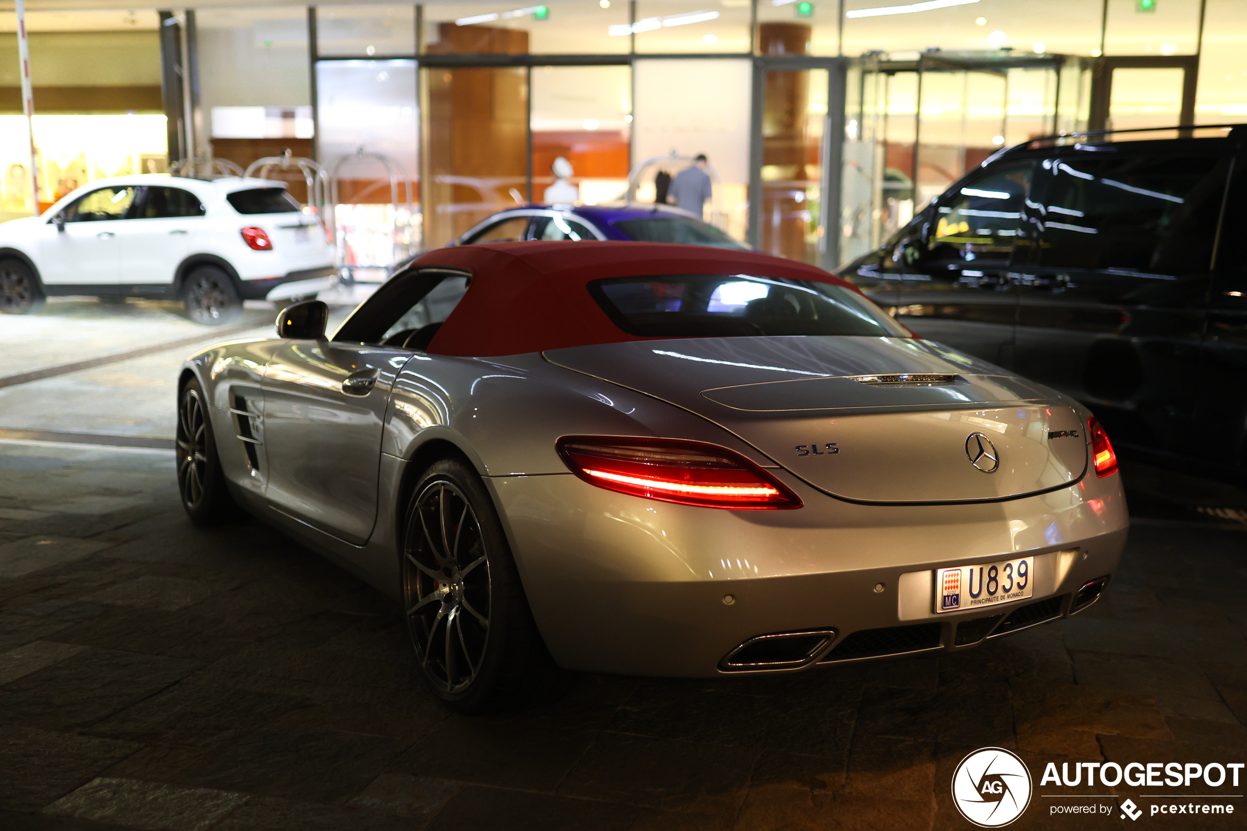 Mercedes-Benz SLS AMG Roadster