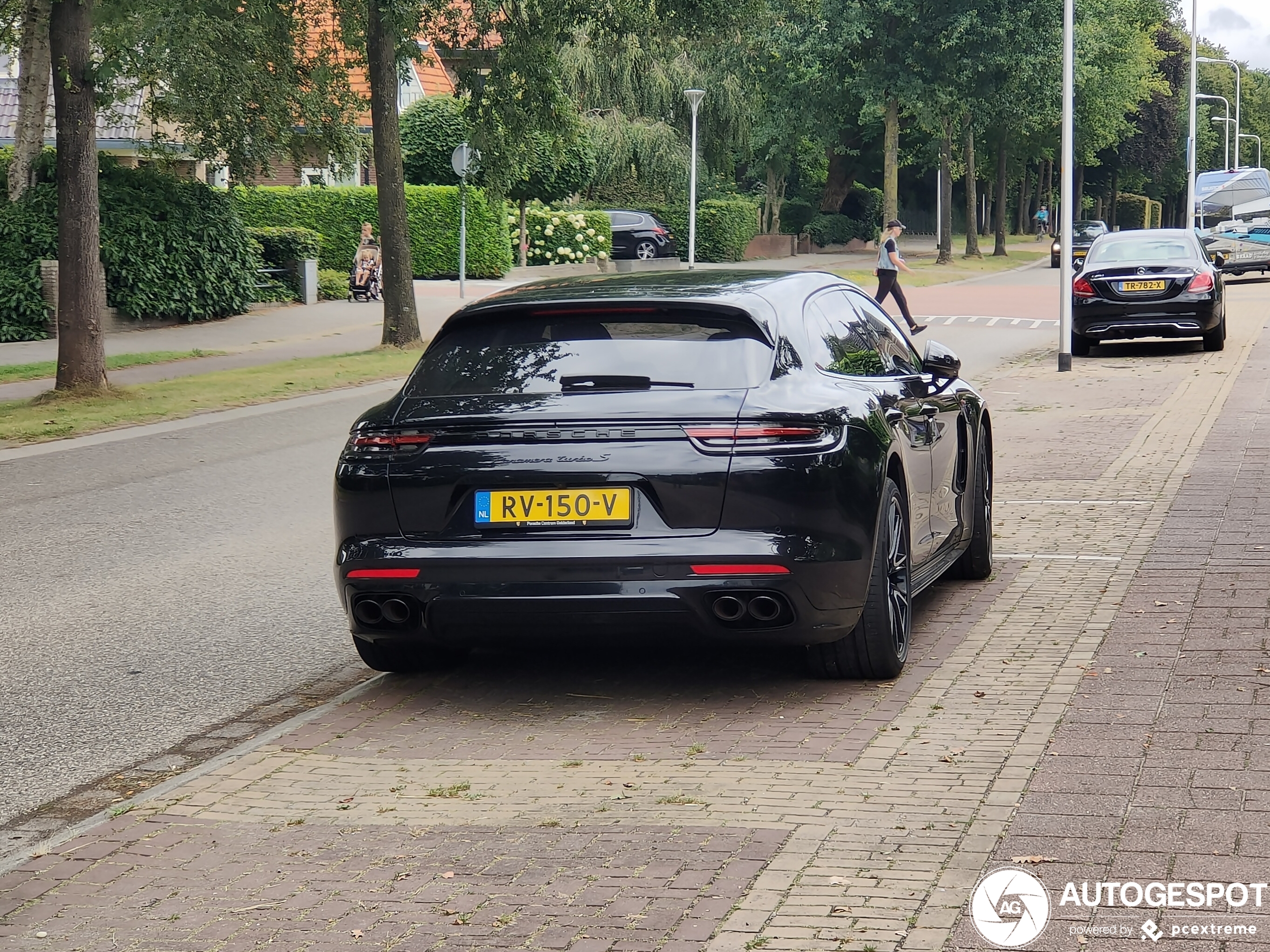 Porsche 971 Panamera Turbo S E-Hybrid Sport Turismo