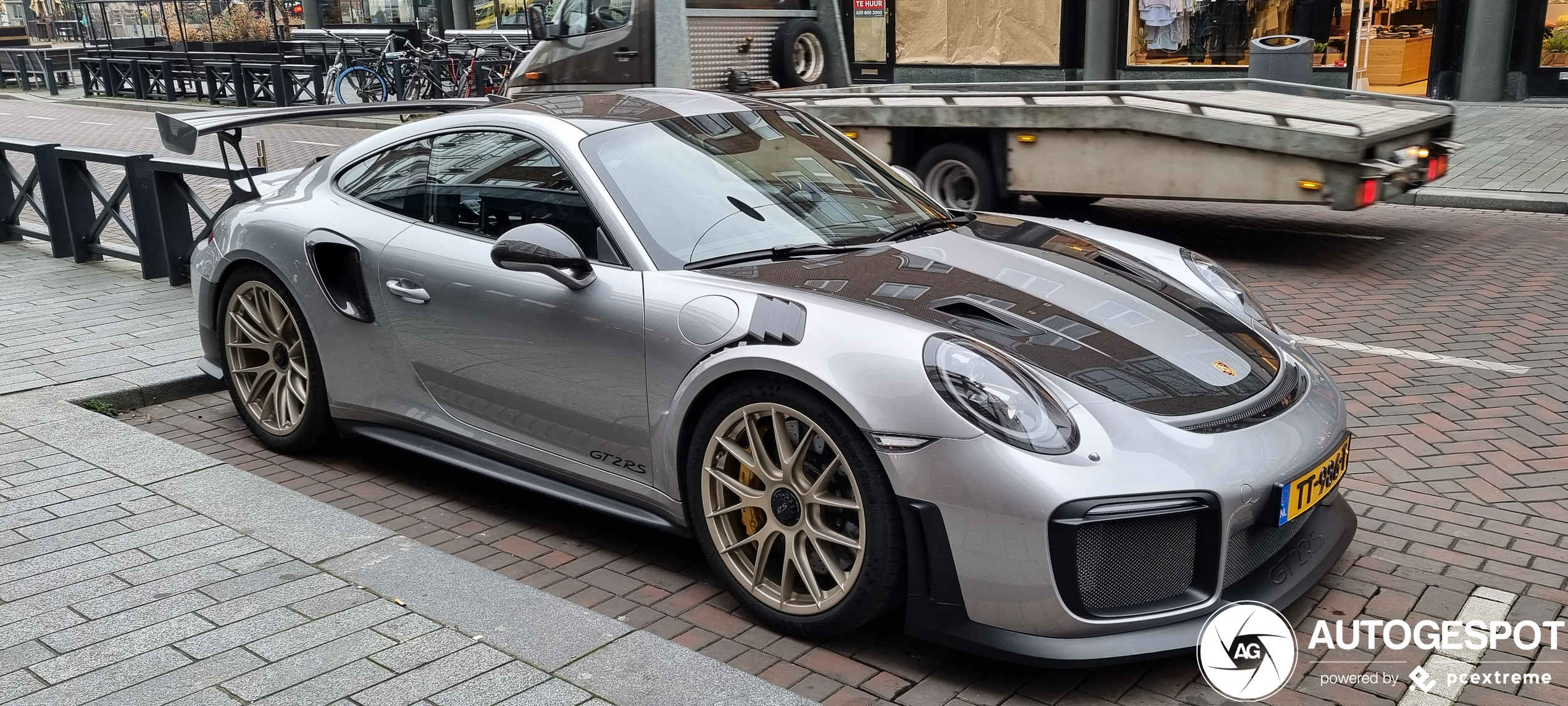 Porsche 991 GT2 RS Weissach Package