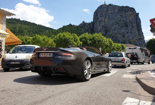 Aston Martin DBS Volante