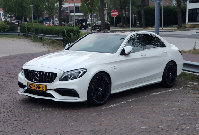 Mercedes-AMG C 63 W205