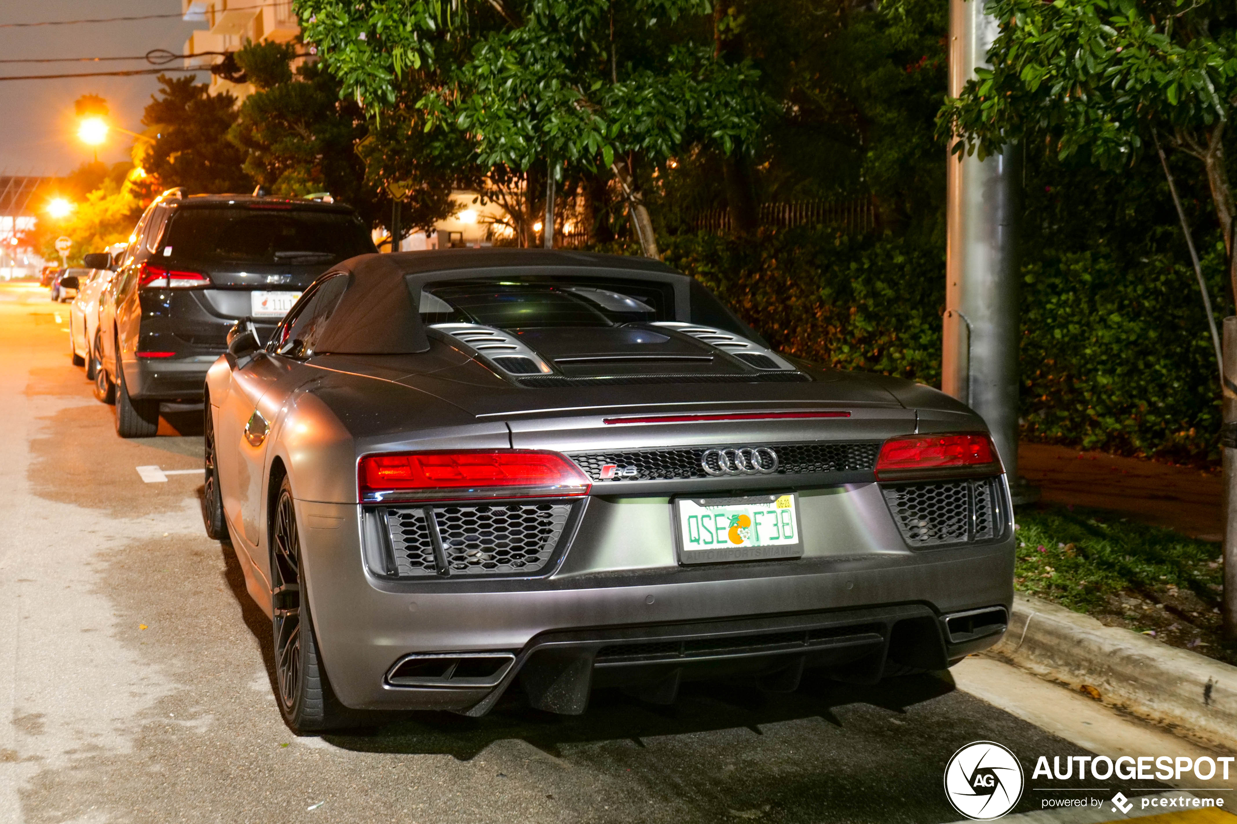 Audi R8 V10 Spyder 2016