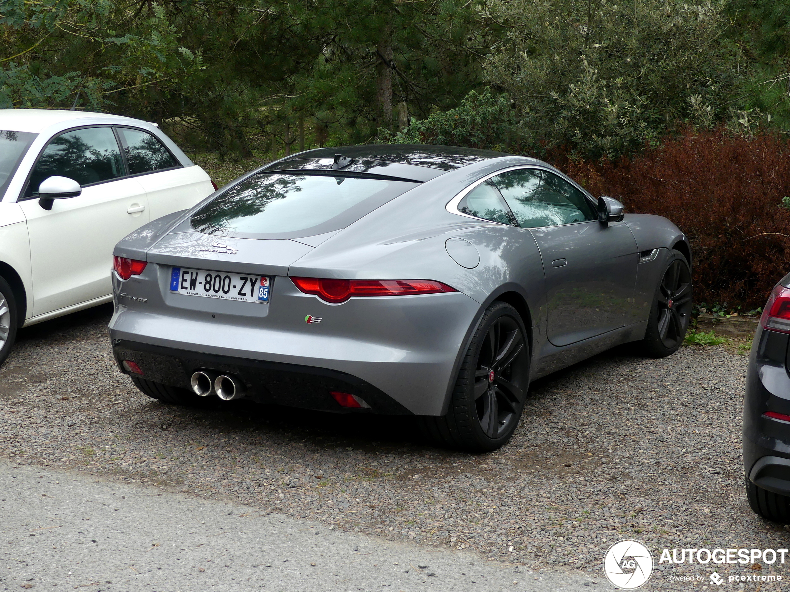 Jaguar F-TYPE S Coupé