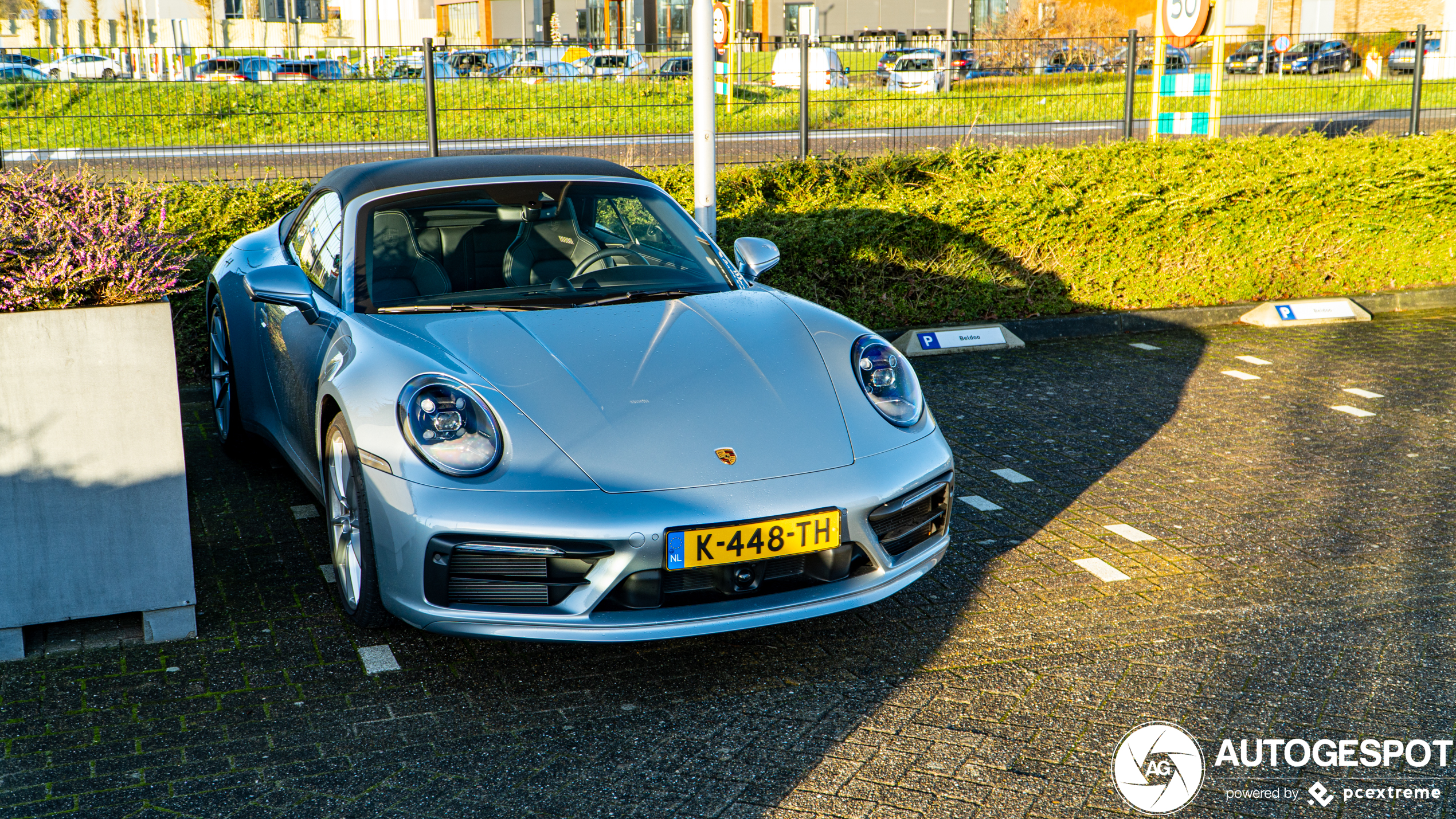 Porsche 992 Carrera 4S Cabriolet