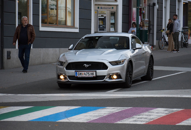 Ford Mustang GT 2015