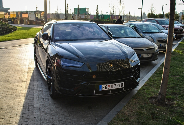 Lamborghini Urus