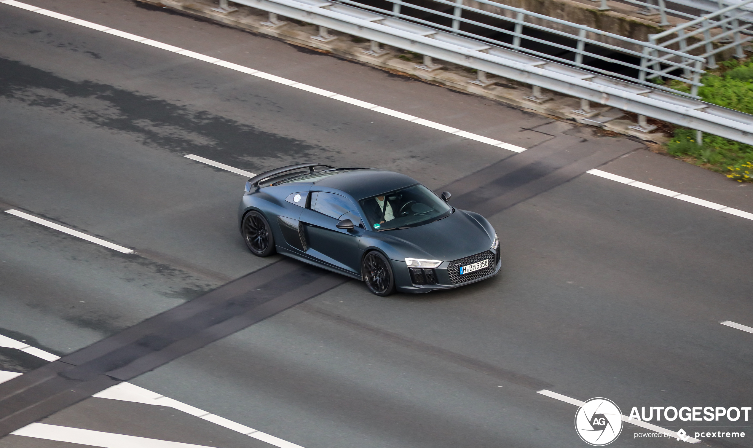 Audi R8 V10 Plus 2015