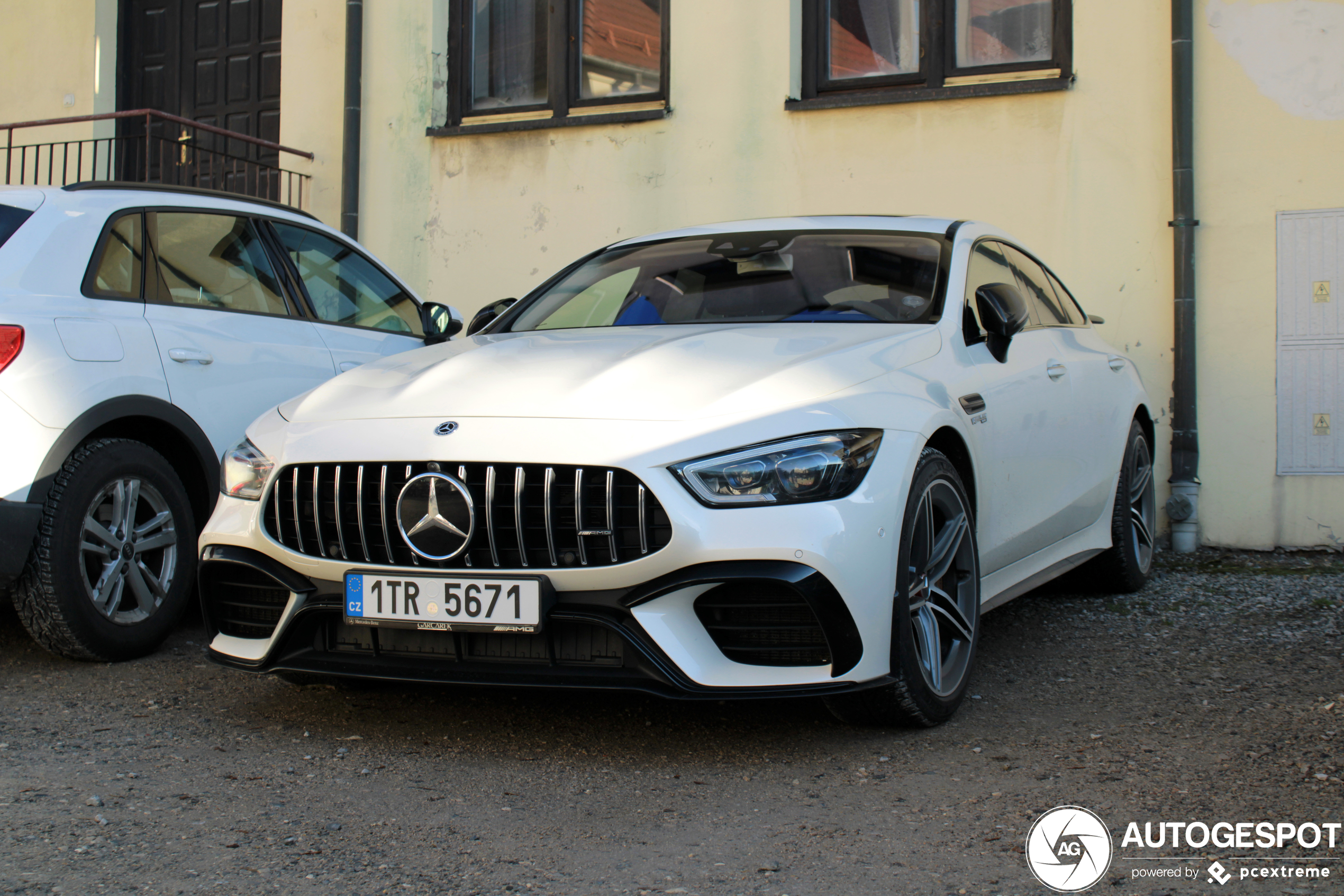 Mercedes-AMG GT 63 S X290