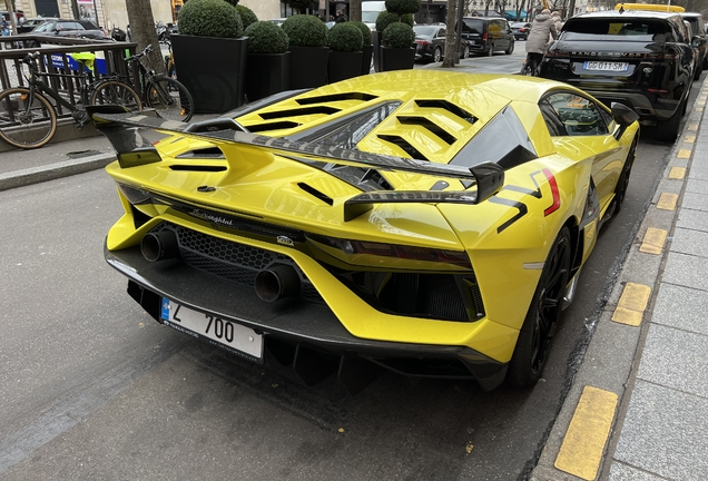 Lamborghini Aventador LP770-4 SVJ