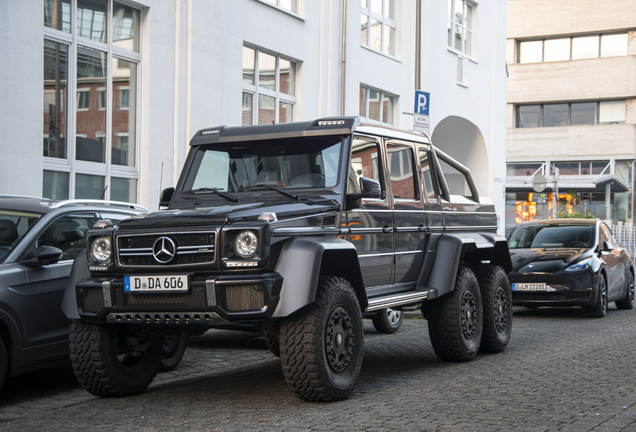 Mercedes-Benz G 63 AMG 6x6