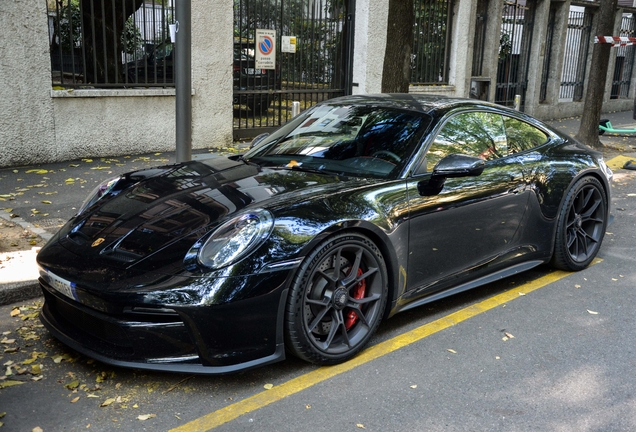 Porsche 992 GT3 Touring