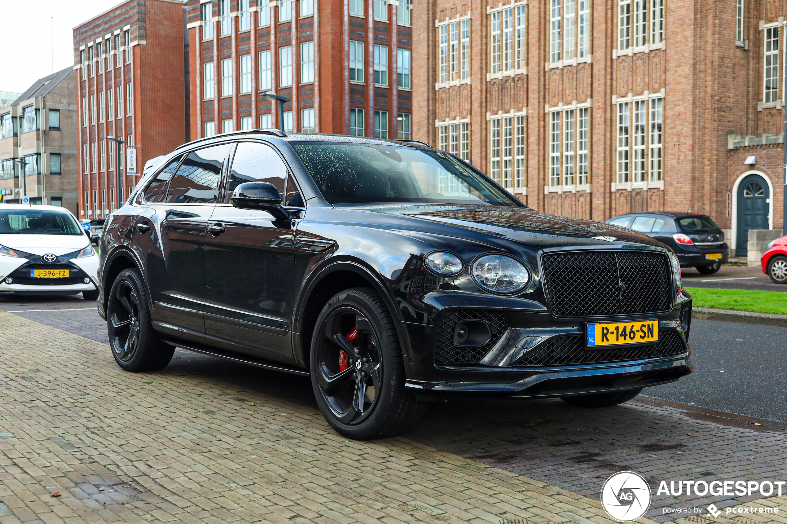 Bentley Bentayga V8 S 2022