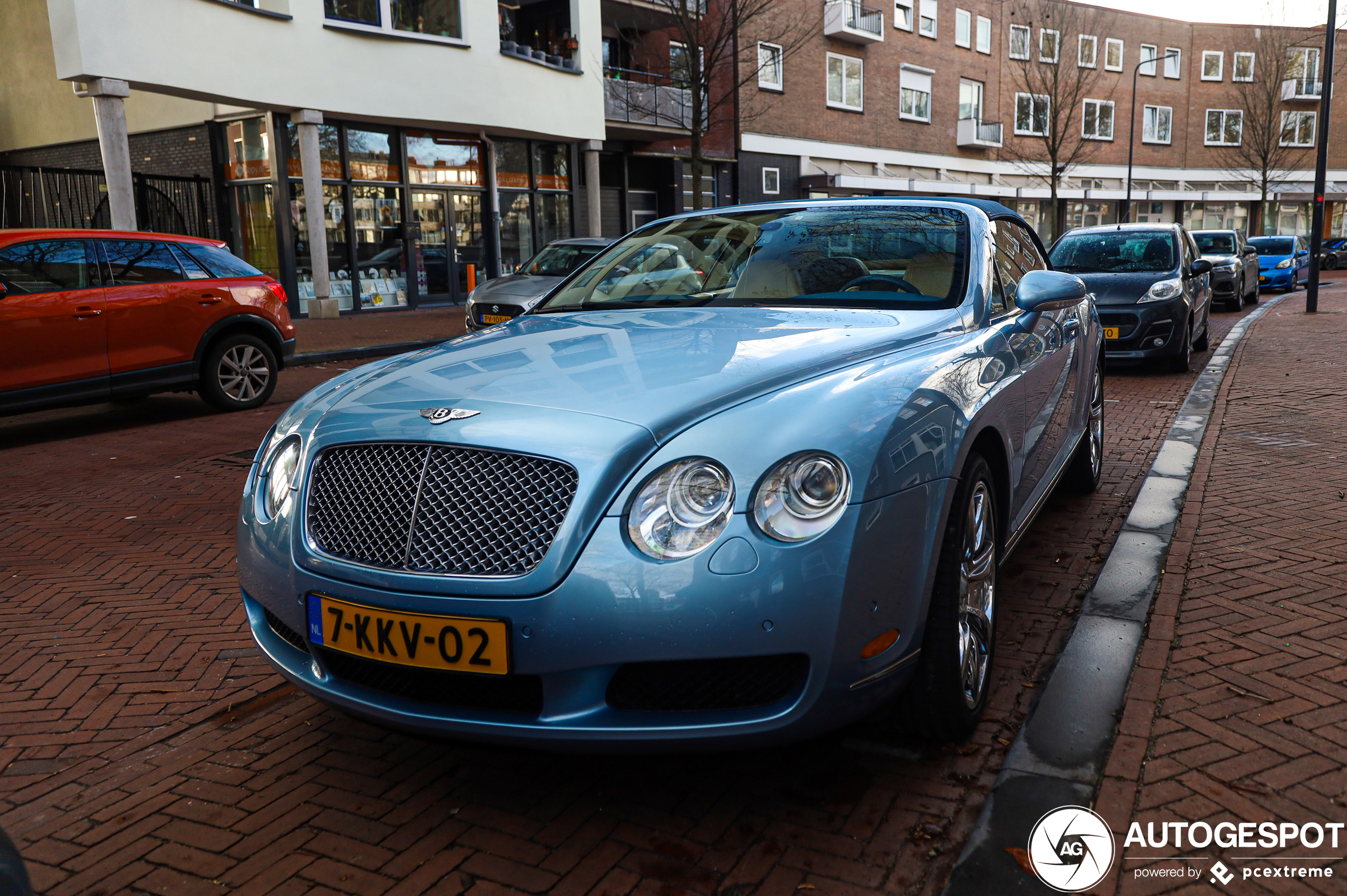 Bentley Continental GTC