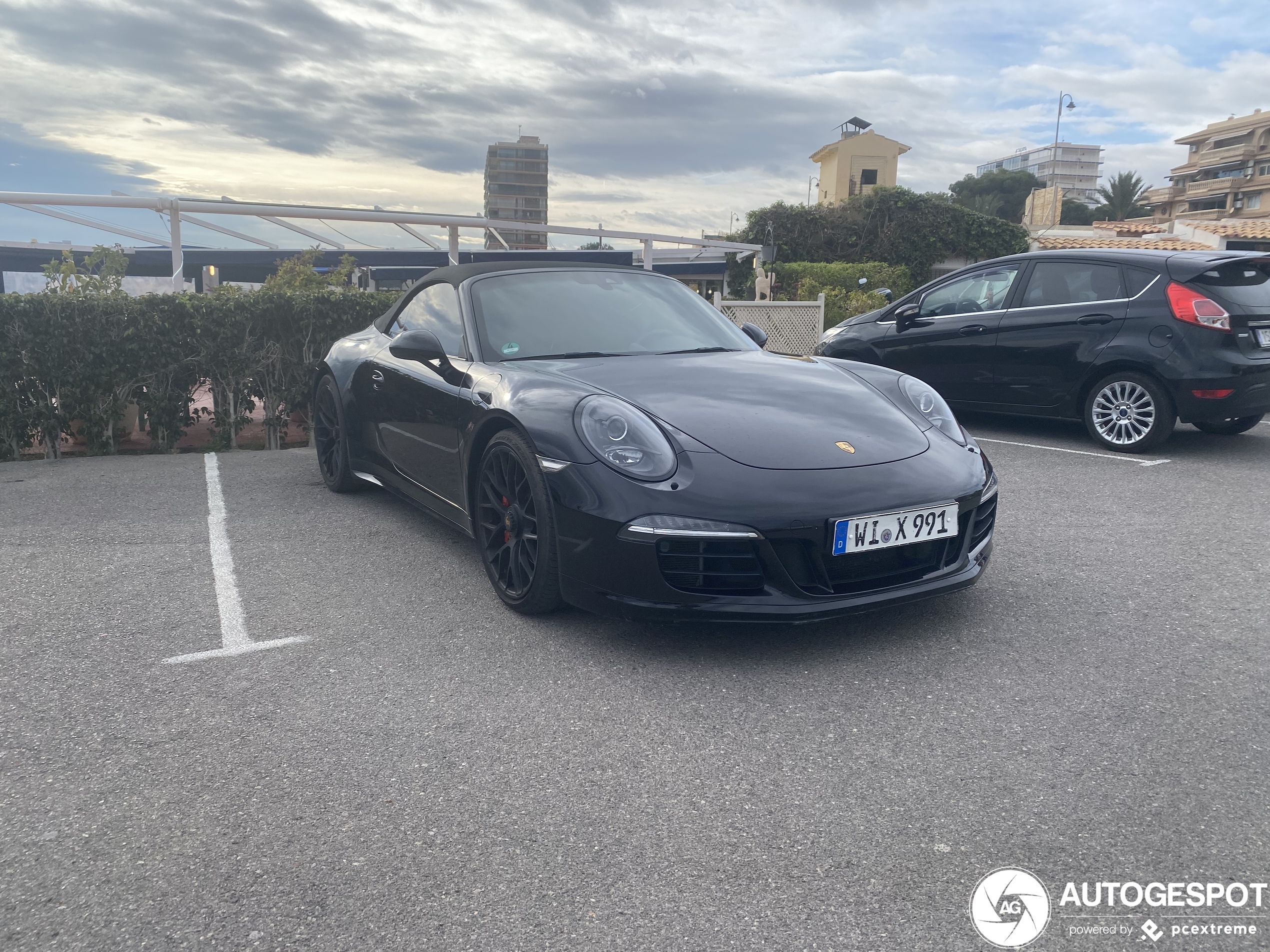 Porsche 991 Carrera 4 GTS Cabriolet MkI