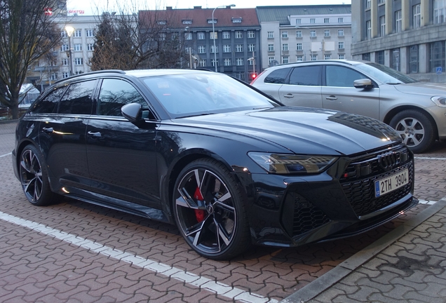 Audi RS6 Avant C8