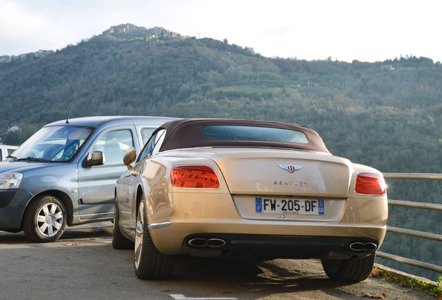 Bentley Continental GTC V8