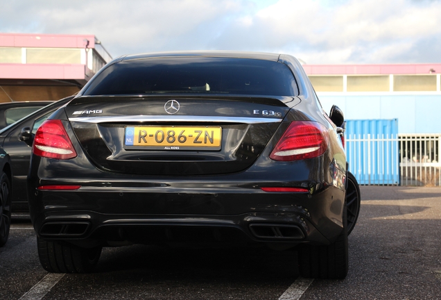 Mercedes-AMG E 63 S W213